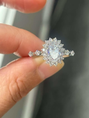 1.168ct 아름다운 오벌 화이트 랩 그로운 다이아몬드 링 DEF VVS PT950 EX